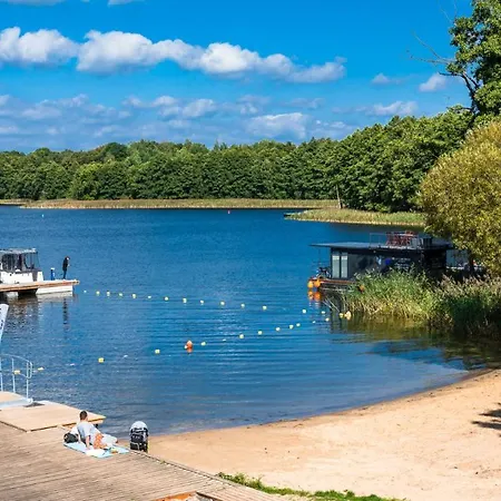 Hotel Tajty Wilkasy (Gizycko)