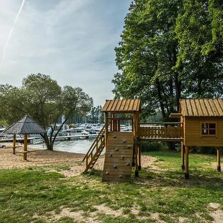 Tajty Hotell Wilkasy (Gizycko)