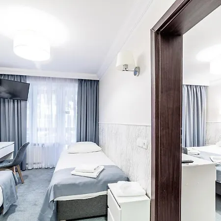 Tajty Hotel 3*