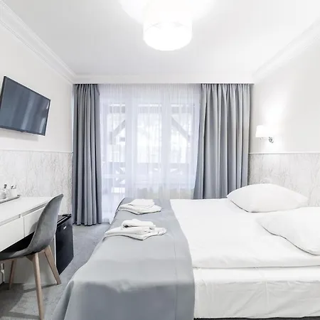 Hotel Tajty 3*