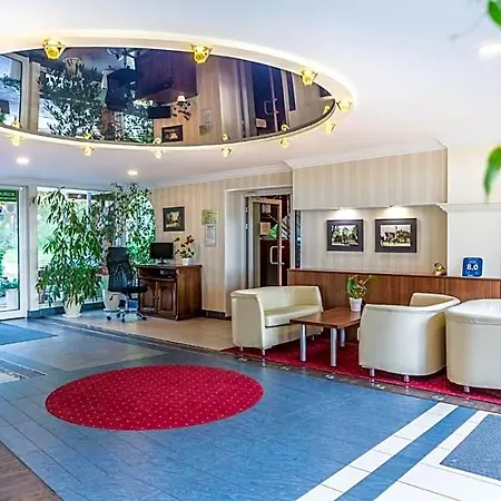 Hotel Tajty 3*